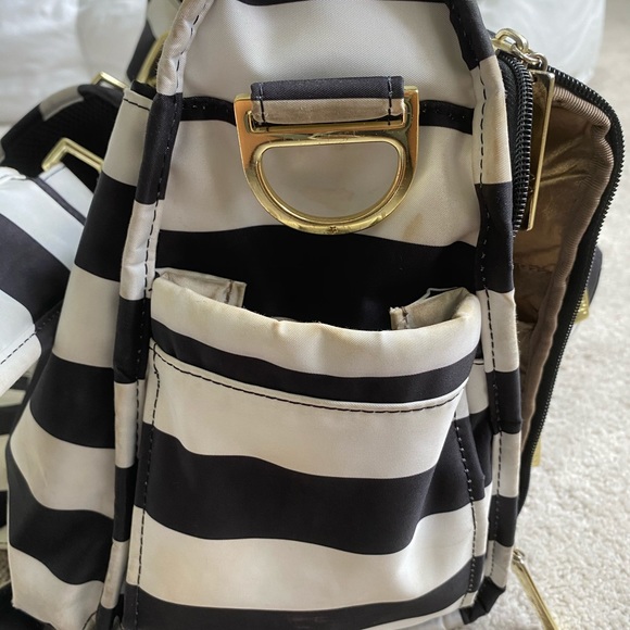 Jujube BFF Back pack diaper bag The First Lady - Picture 8 of 15